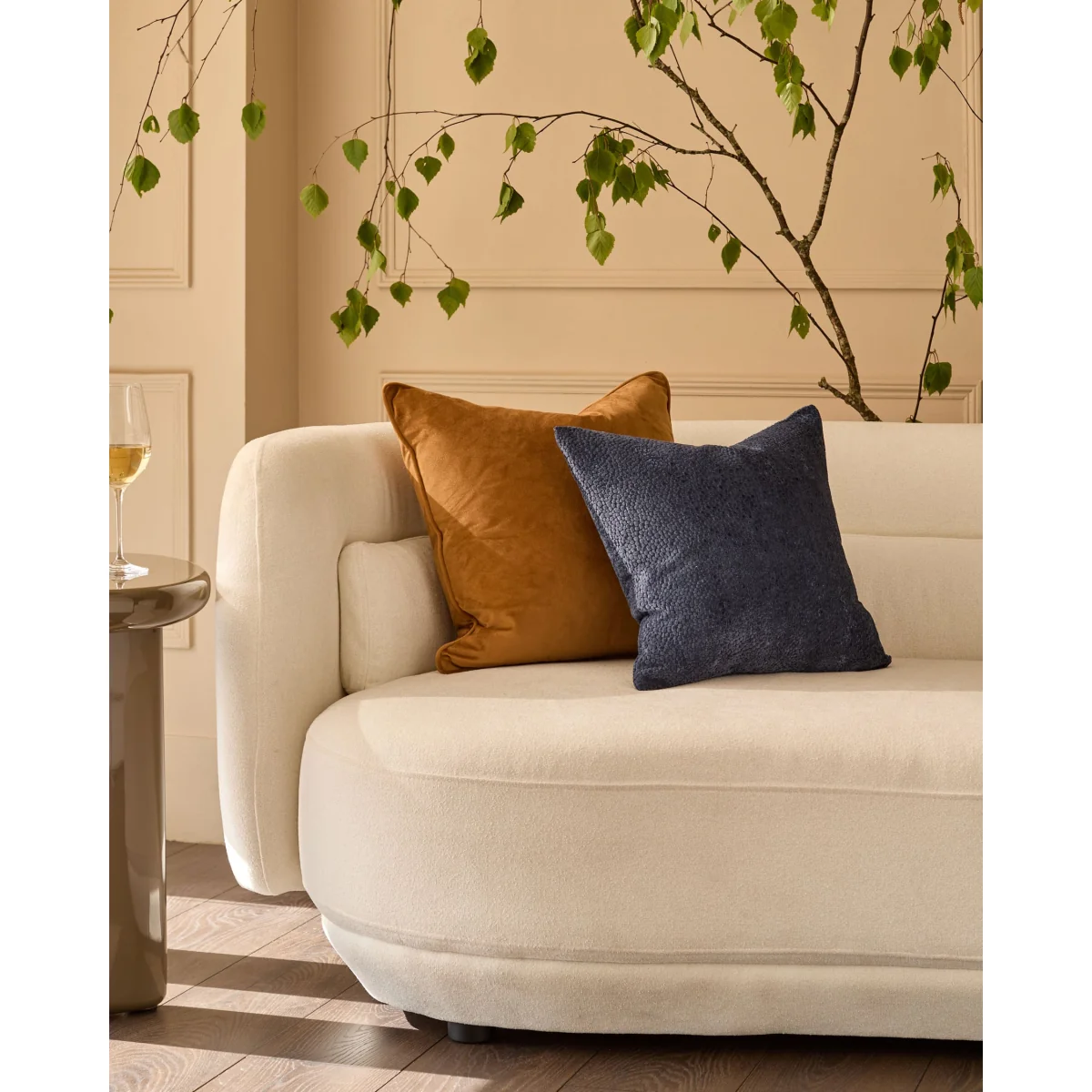 Luca caramel large cushion – image 2