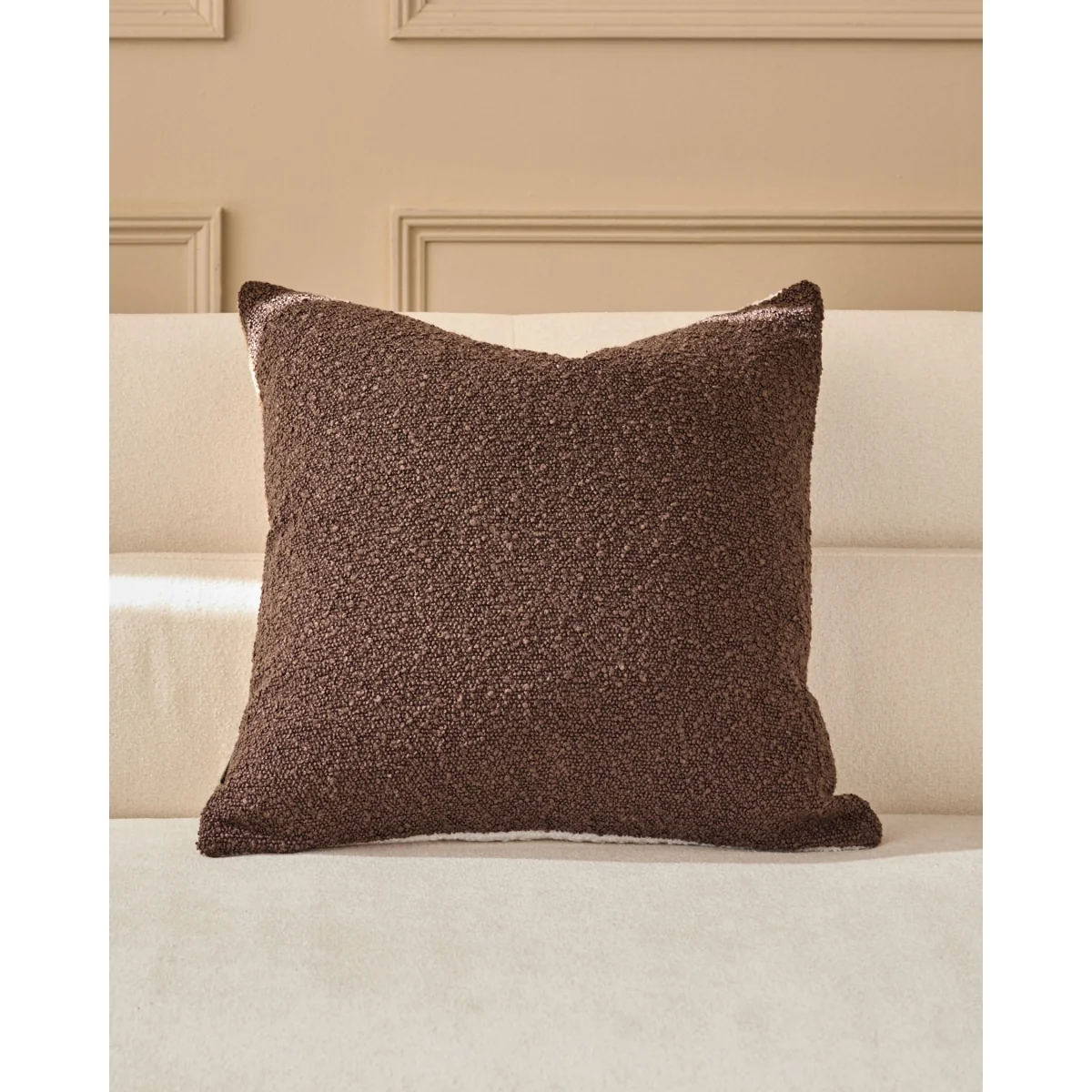 Harmony natural medium cushion – image 2