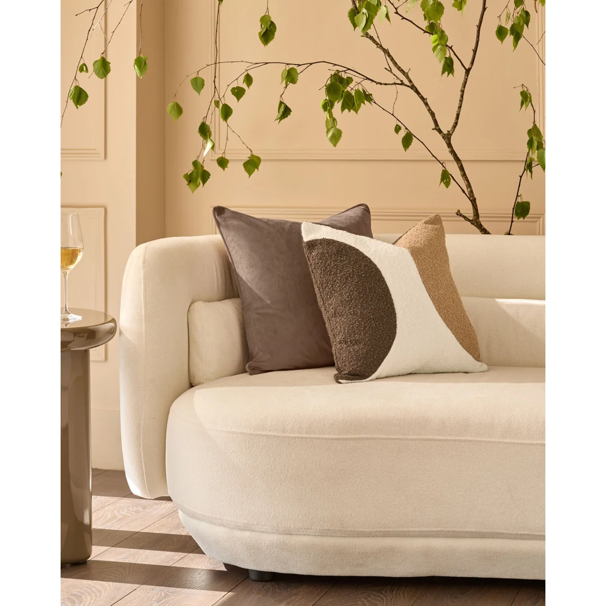 Harmony natural medium cushion – image 3