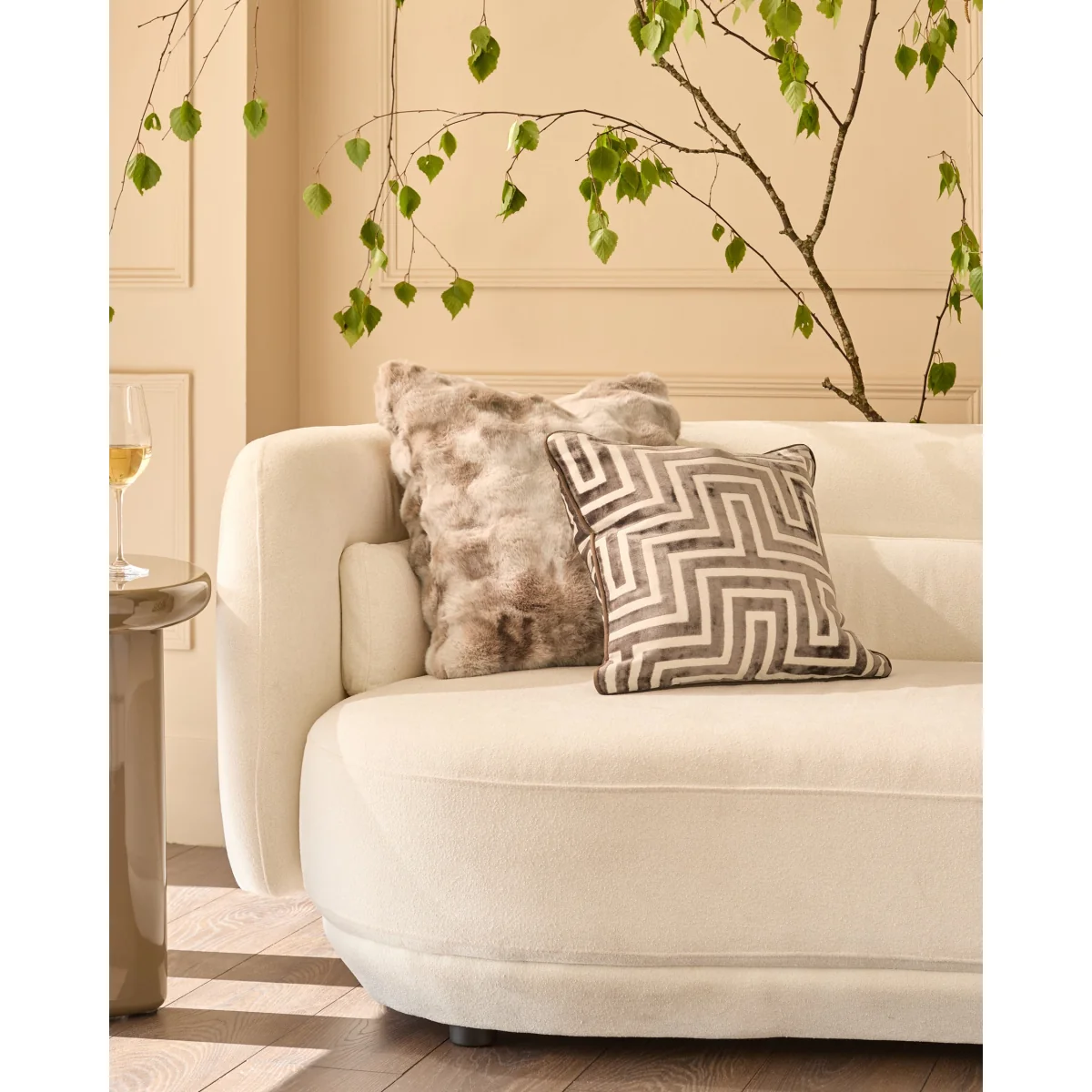 Nova natural large cushion – image 2