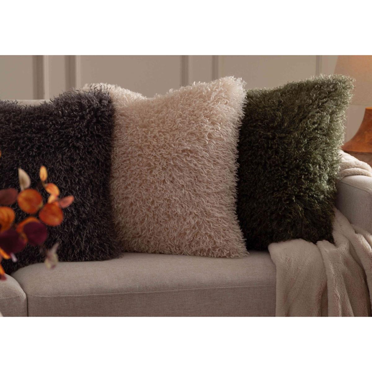 Roan Cushion – image 2