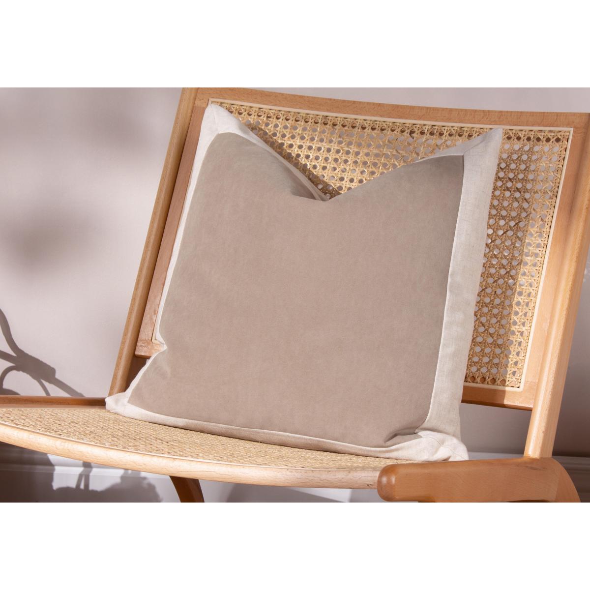 Oden Large Cushion – image 2