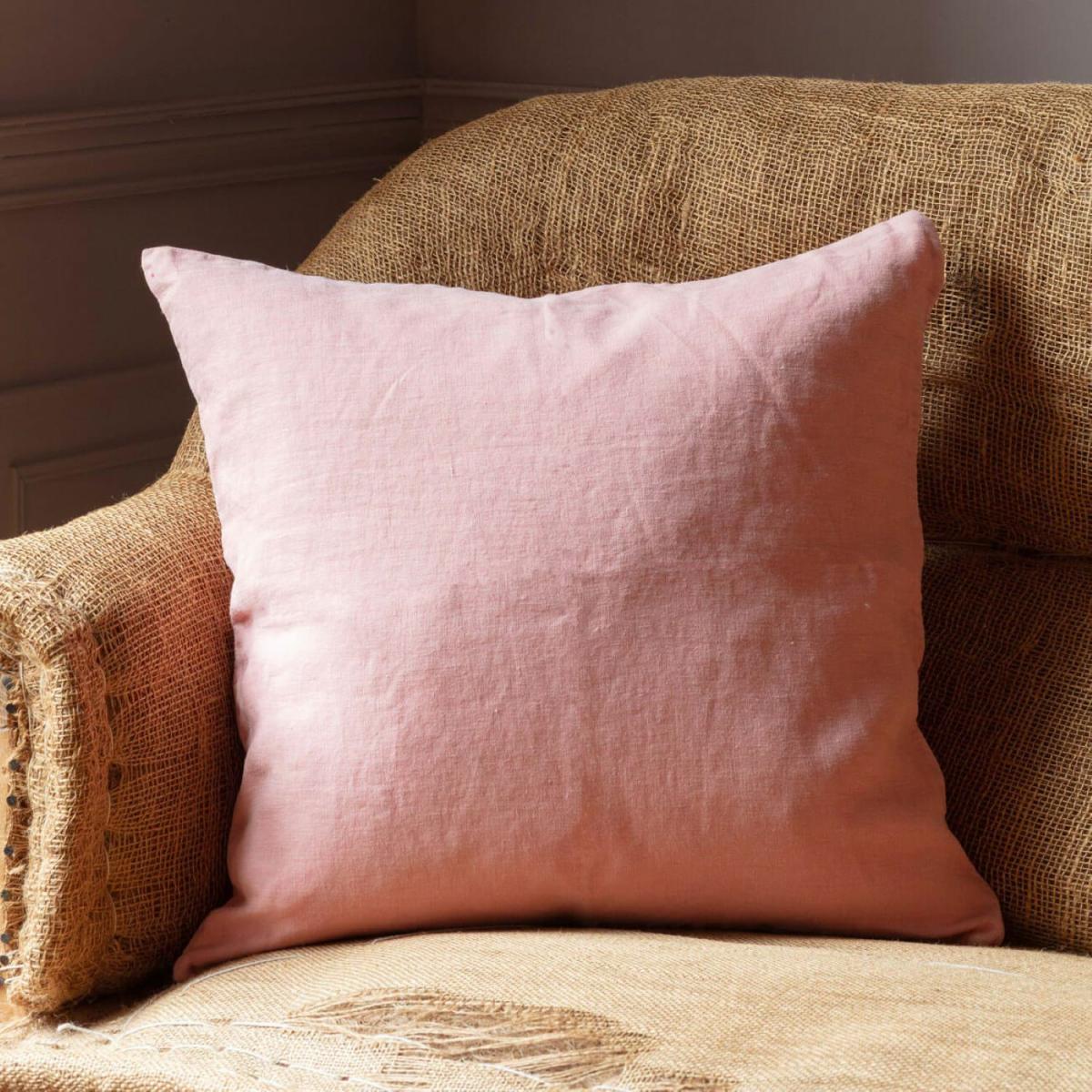 Graham and Green Dark Pink Linen Square Cushion – image 3