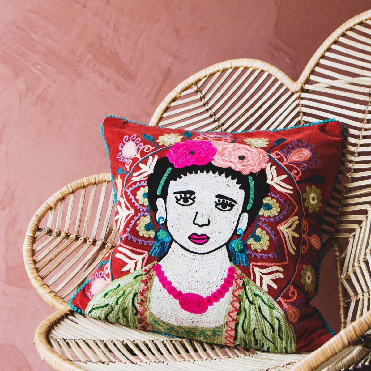 Medium Carnelian Velvet Mexicana Cushion – image 1