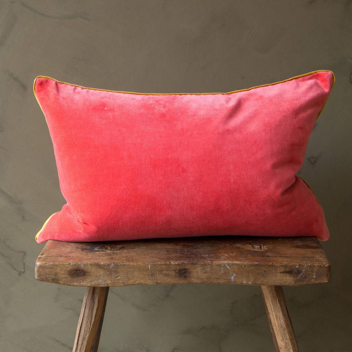 Amara Rectangular Navy Blue Cushion – image 6
