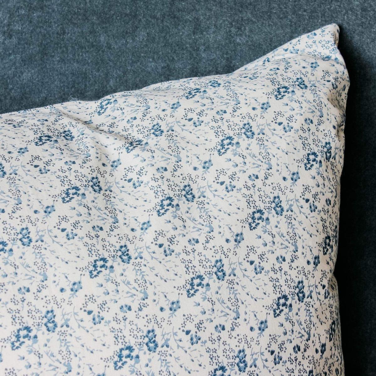 Blue Floral Cushion – image 2