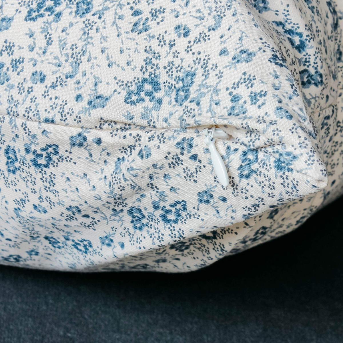 Blue Floral Cushion – image 3