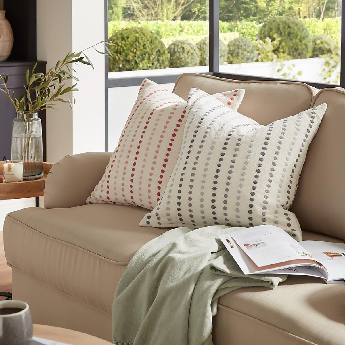 Chenille Cushion - Blush Spot - 50x50cm – image 2