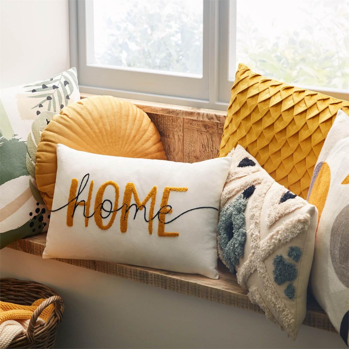 Velvet Pintuck Cushion - Honey – image 3