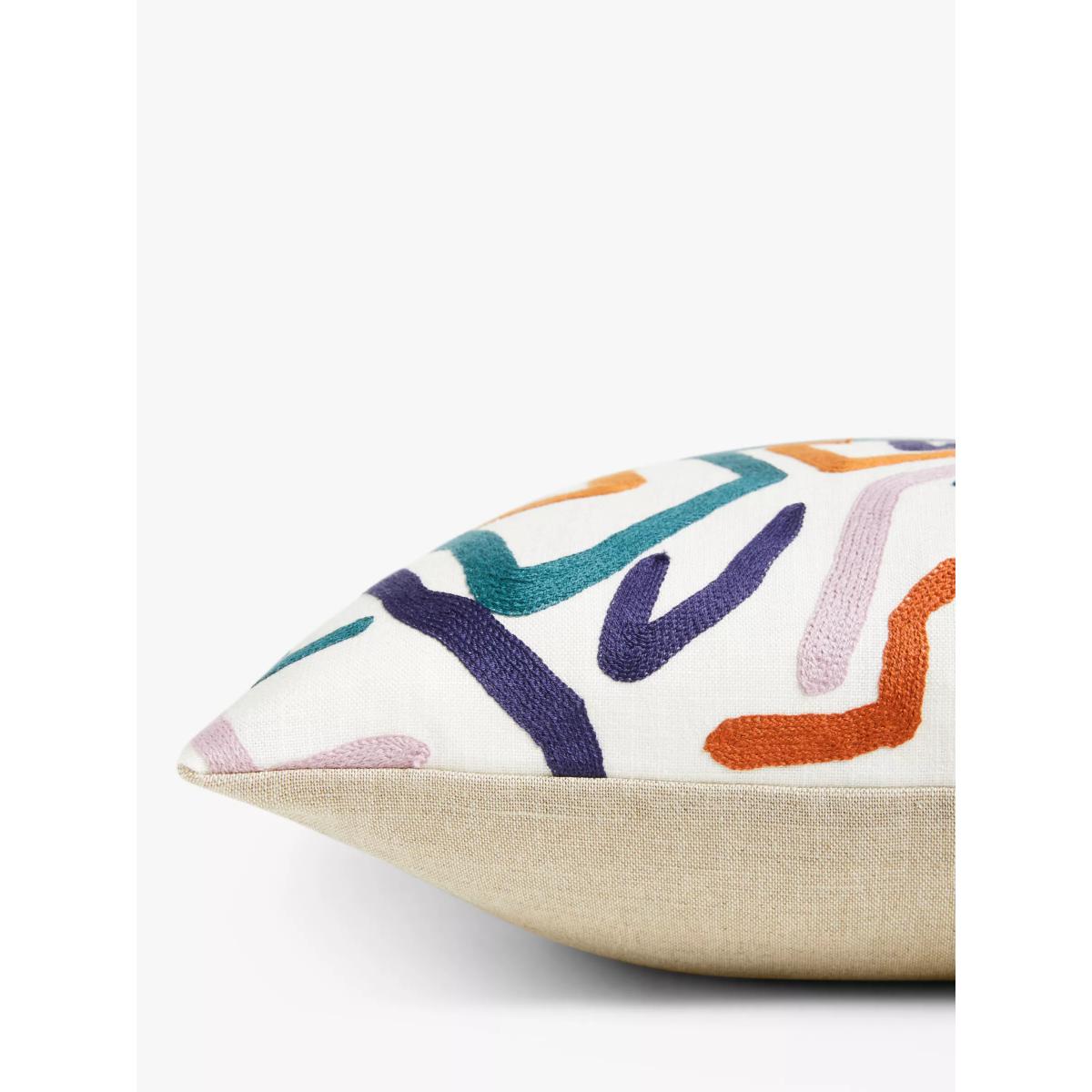 Harlequin Synchroni Cushion – image 2