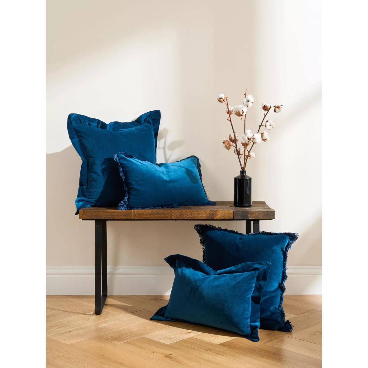 Truly Flanged Square Velvet Cushion – image 3