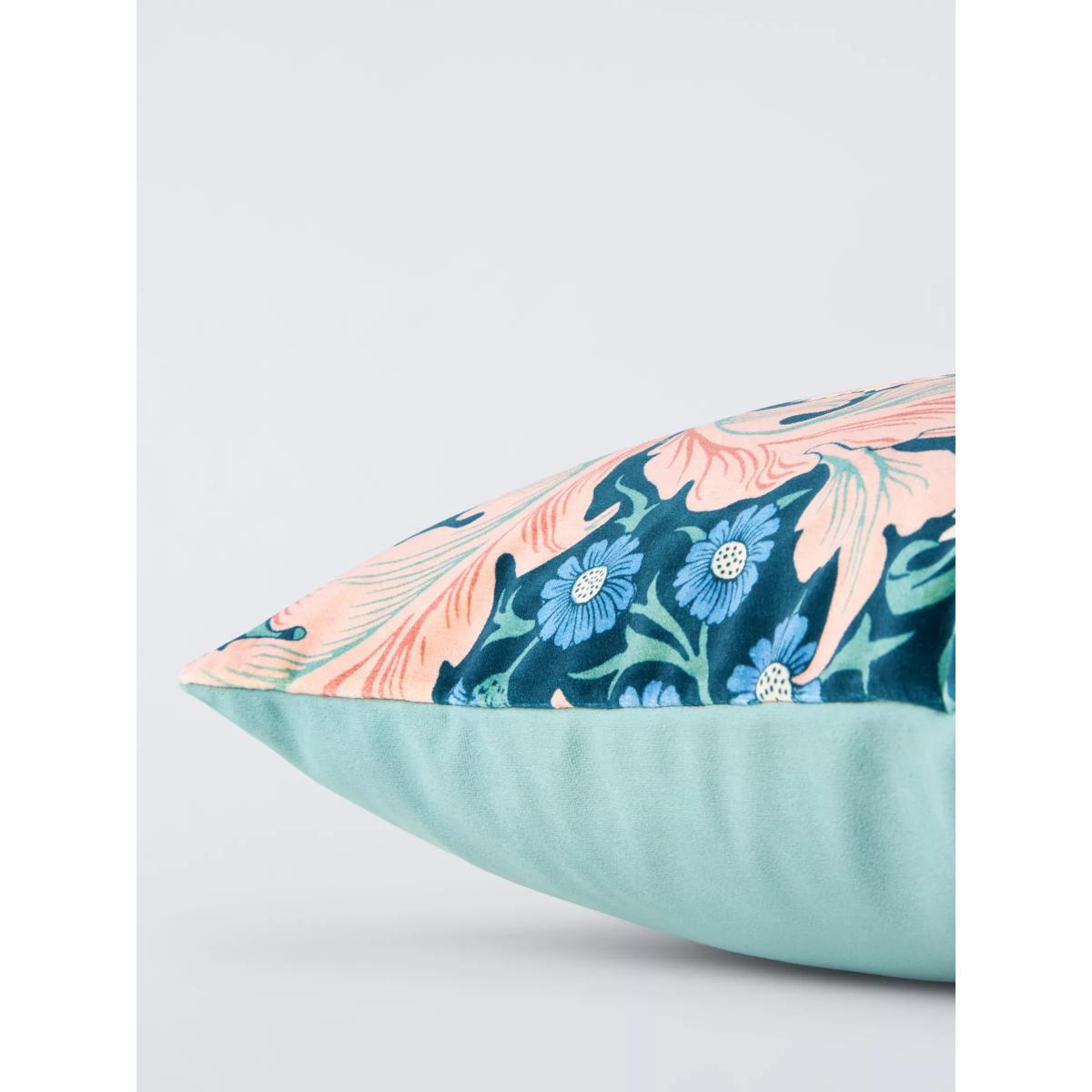 Morris & Co. Leicester Cosmo Cushion, Pink – image 4