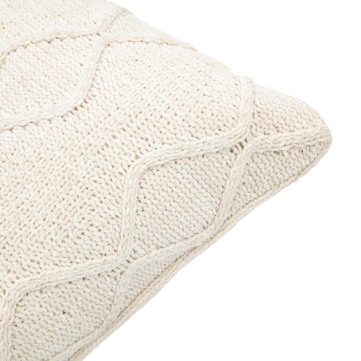 Chenille Cable Cushion - Cream – image 10
