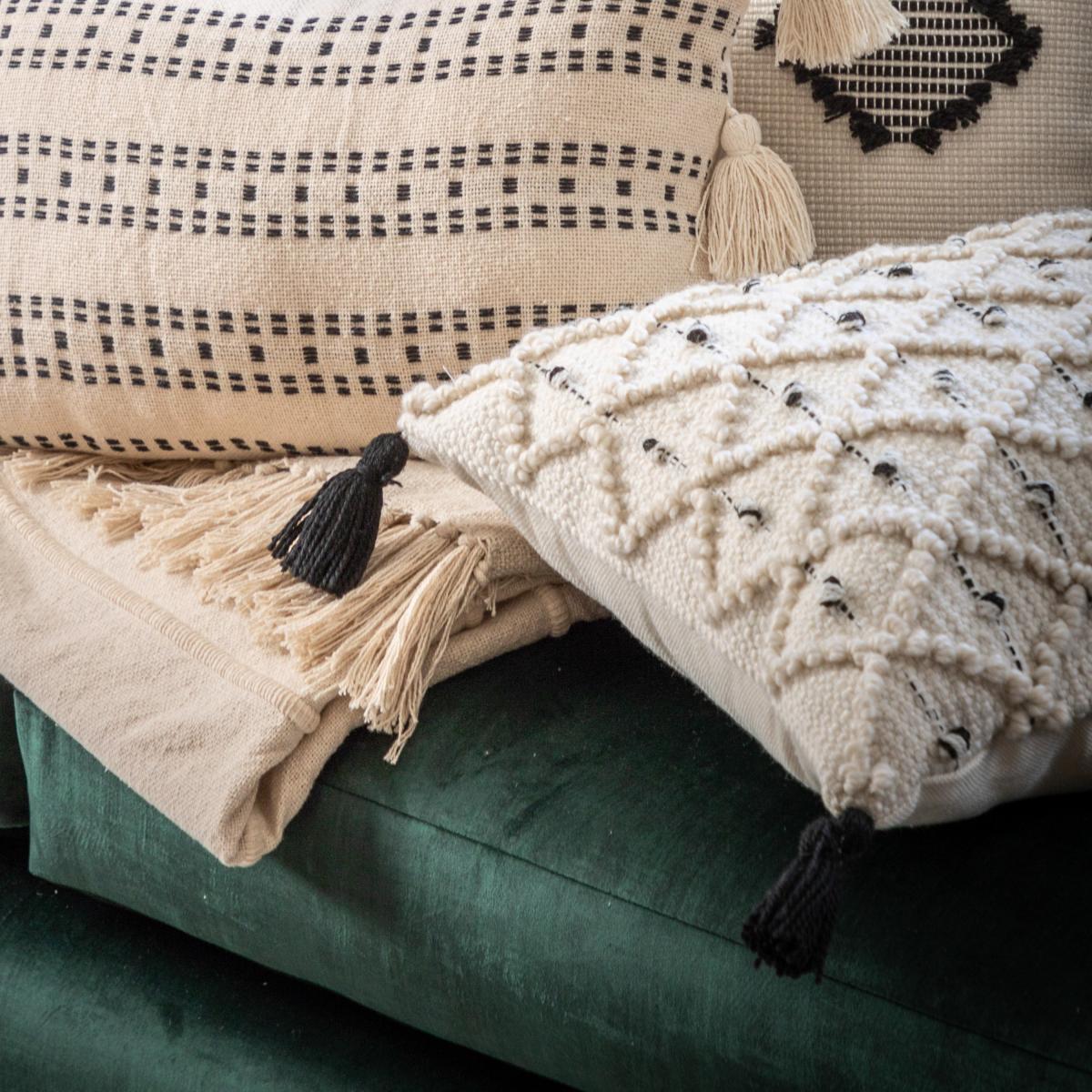Tilyar Cushion – image 2