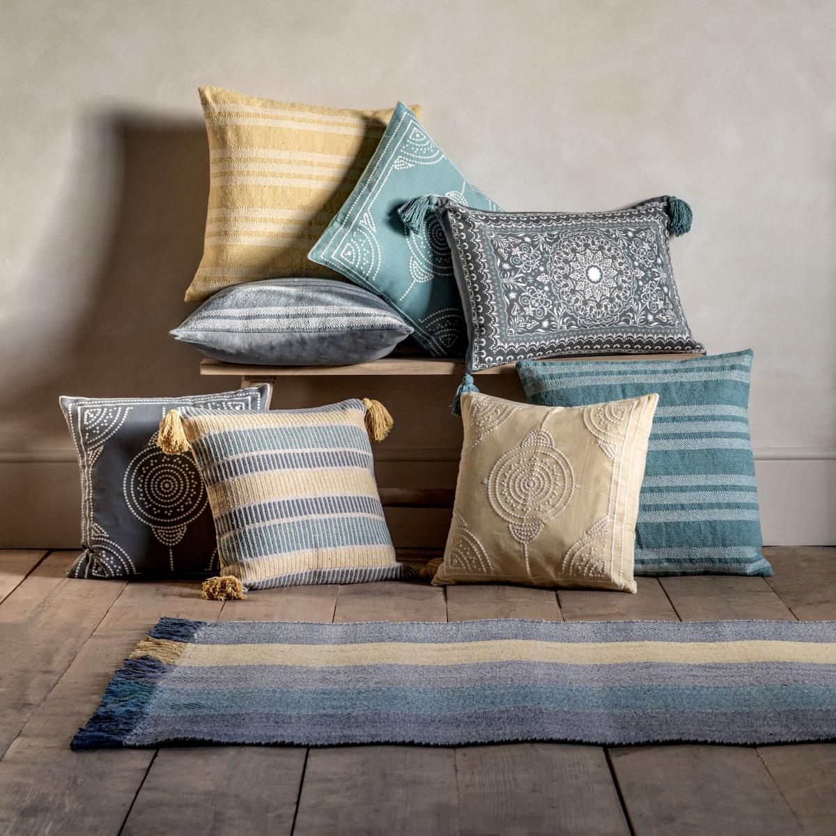 Morelia Cushion - Blue – image 2