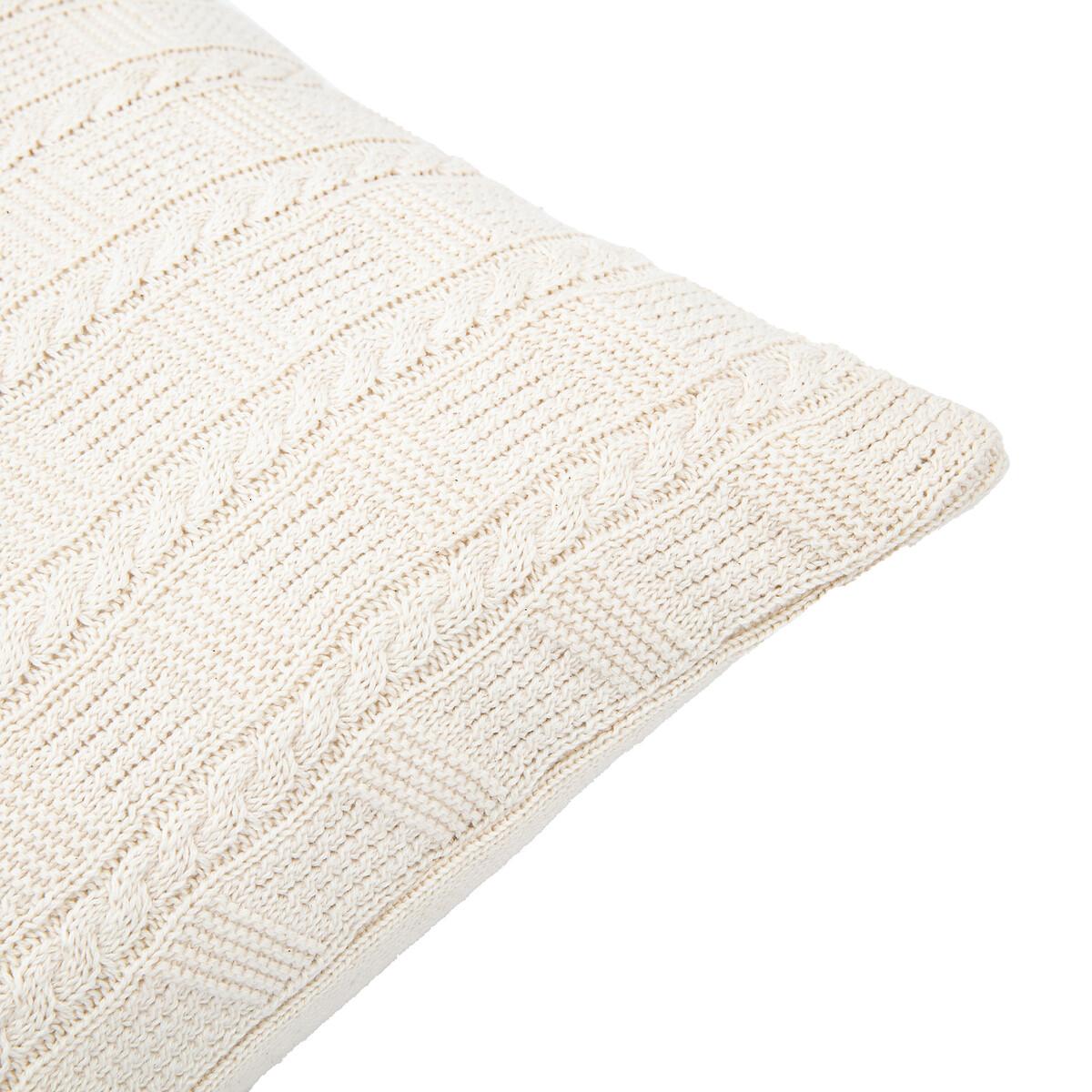 Cotton Cable Knit Filled Cushion – image 6