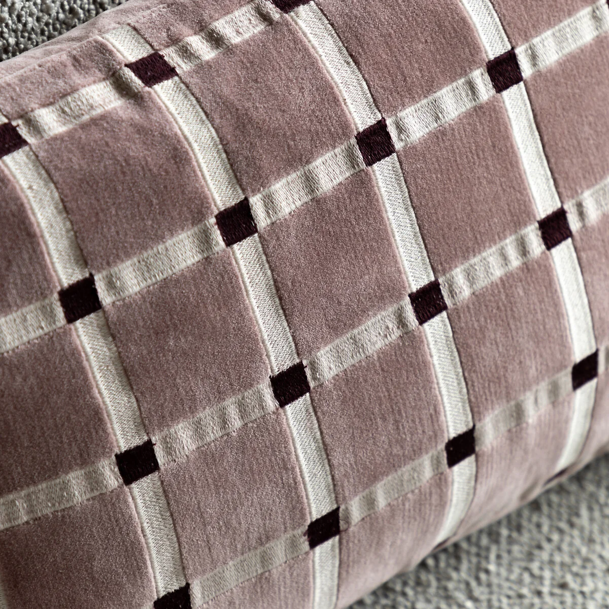 Velvetine Velvet Cushion – image 6