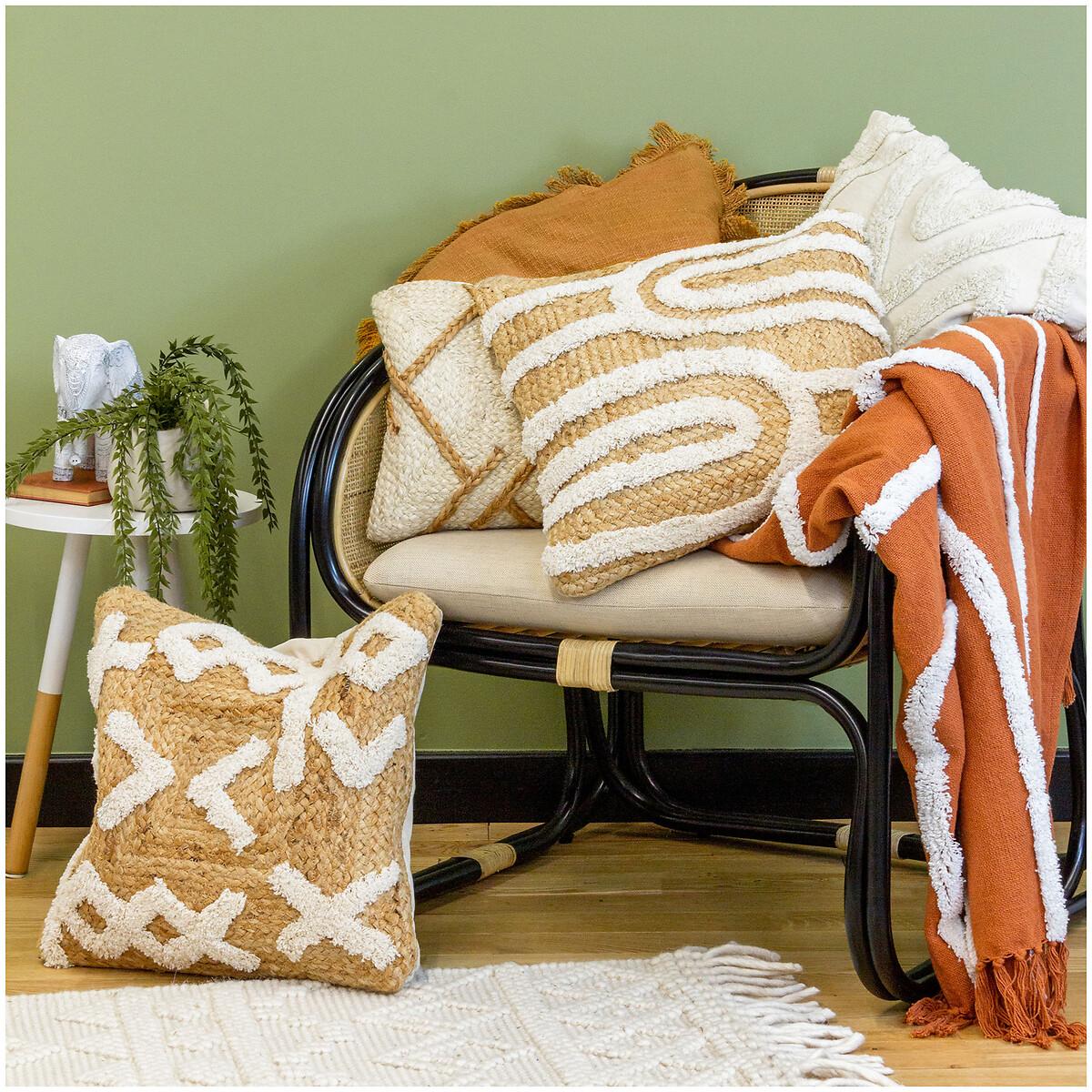 Unio Tufted Jute Cotton Filled Cushion 45x45cm – image 6