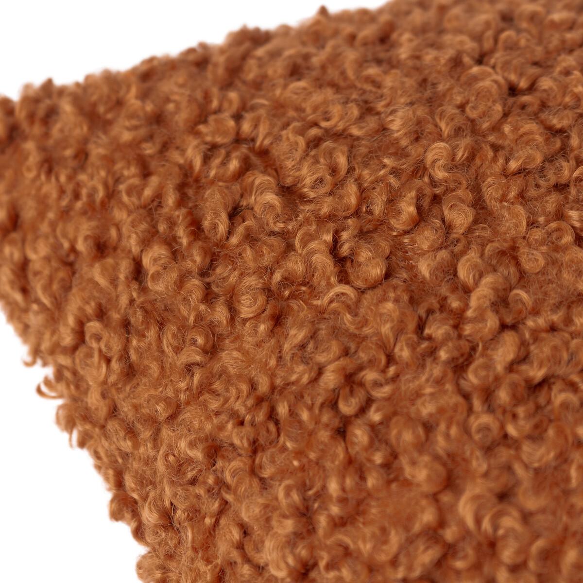 Cabu Chunky Boucle Cushion – image 5