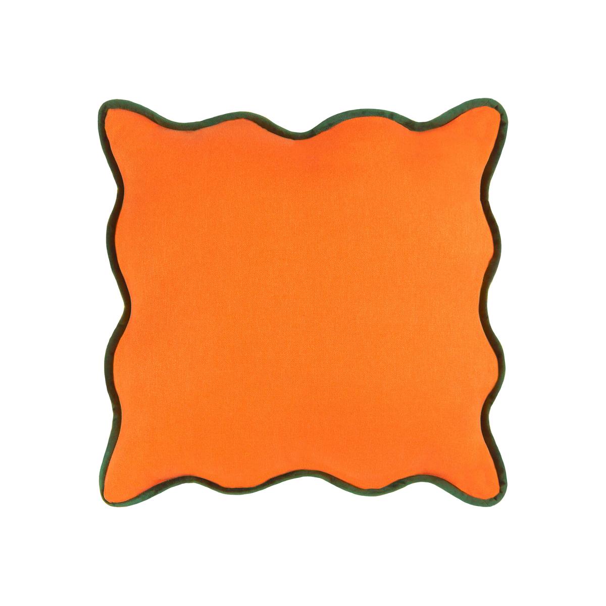 Wiggle Velvet Piped Filled Cushion 45x45cm – image 1