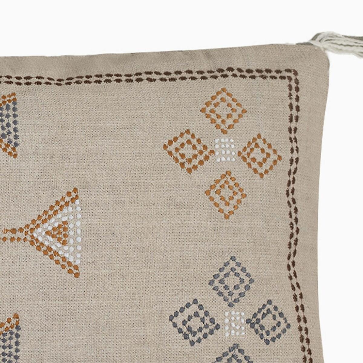 Axton Cotton-Linen Cushion – image 4