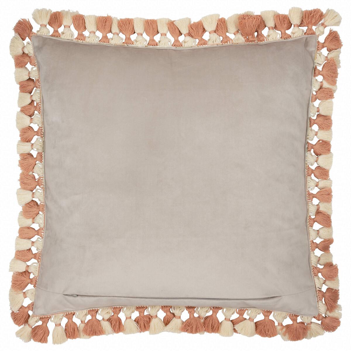 Cray Tasselled Velvet Cushion – image 3