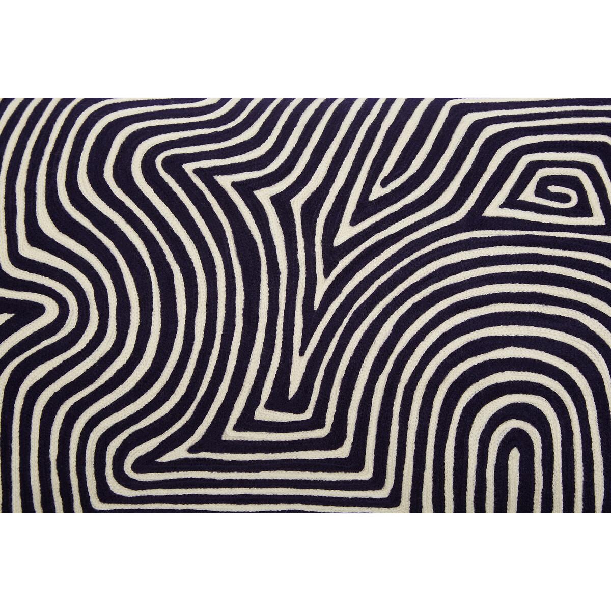 Absract Line Design Navy and White Filled Cushion 50x30cm – image 4
