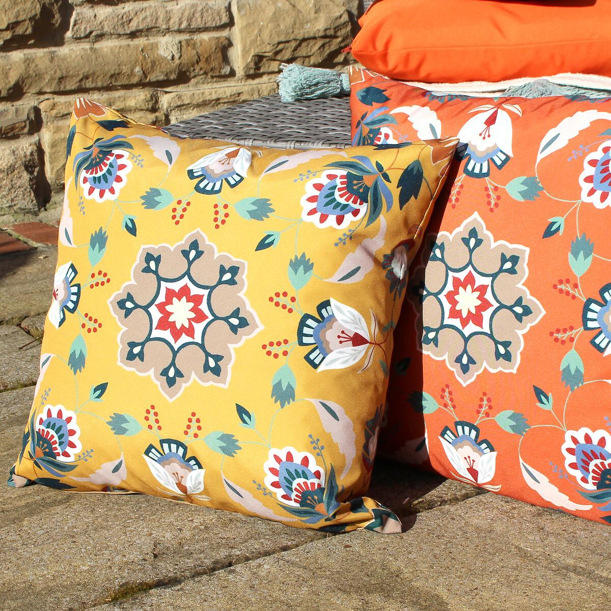 Folk Flora Outdoor Filled Cushion 43x43cm – image 3