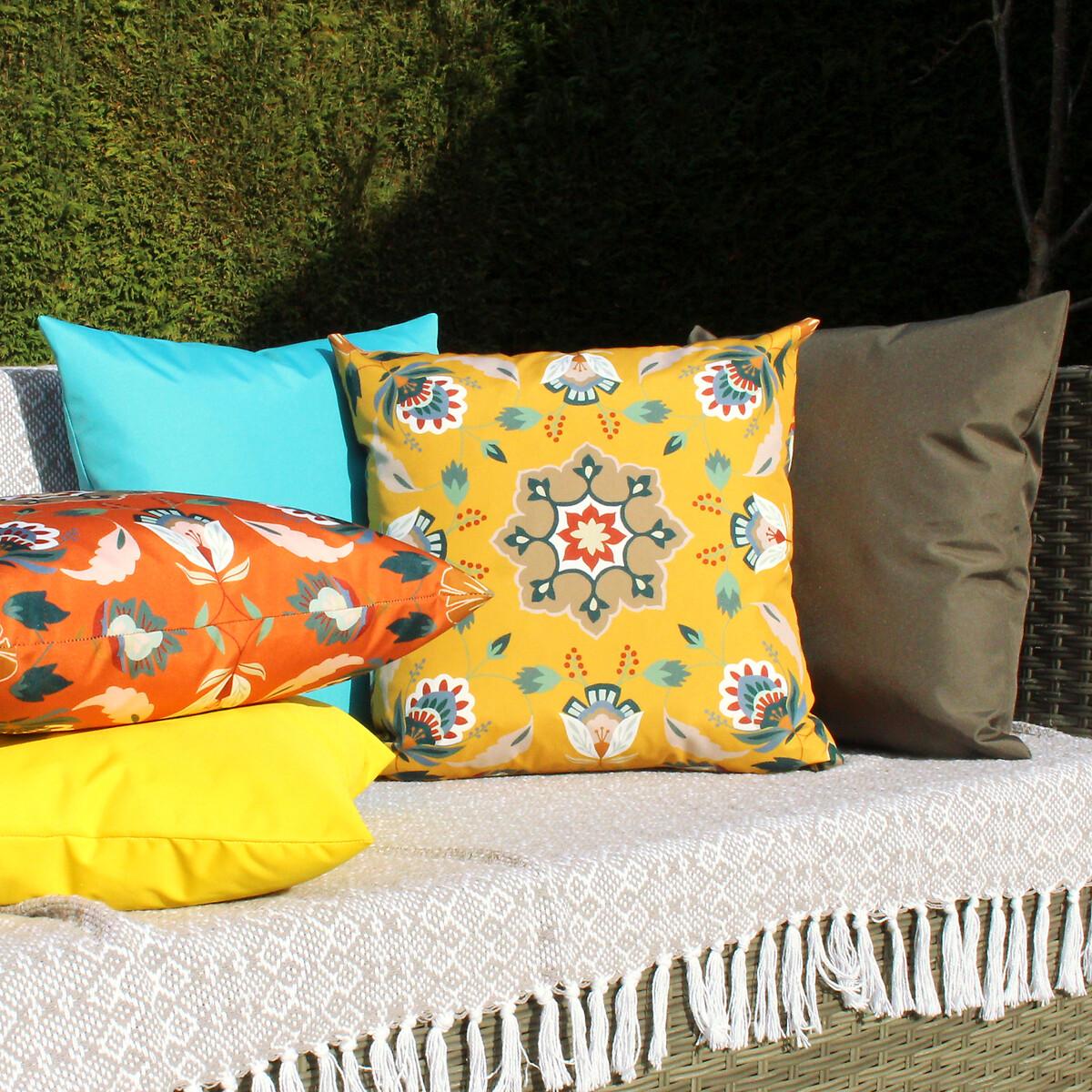 Folk Flora Outdoor Filled Cushion 43x43cm – image 4