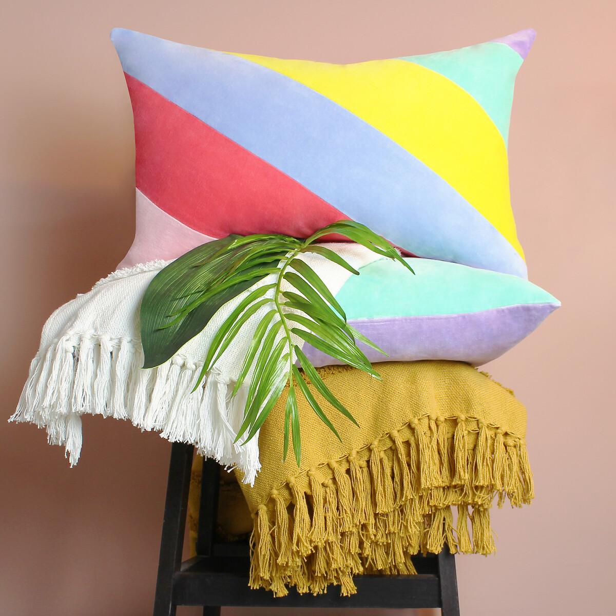 Della Cotton Velvet Filled Cushion 40x60cm – image 4