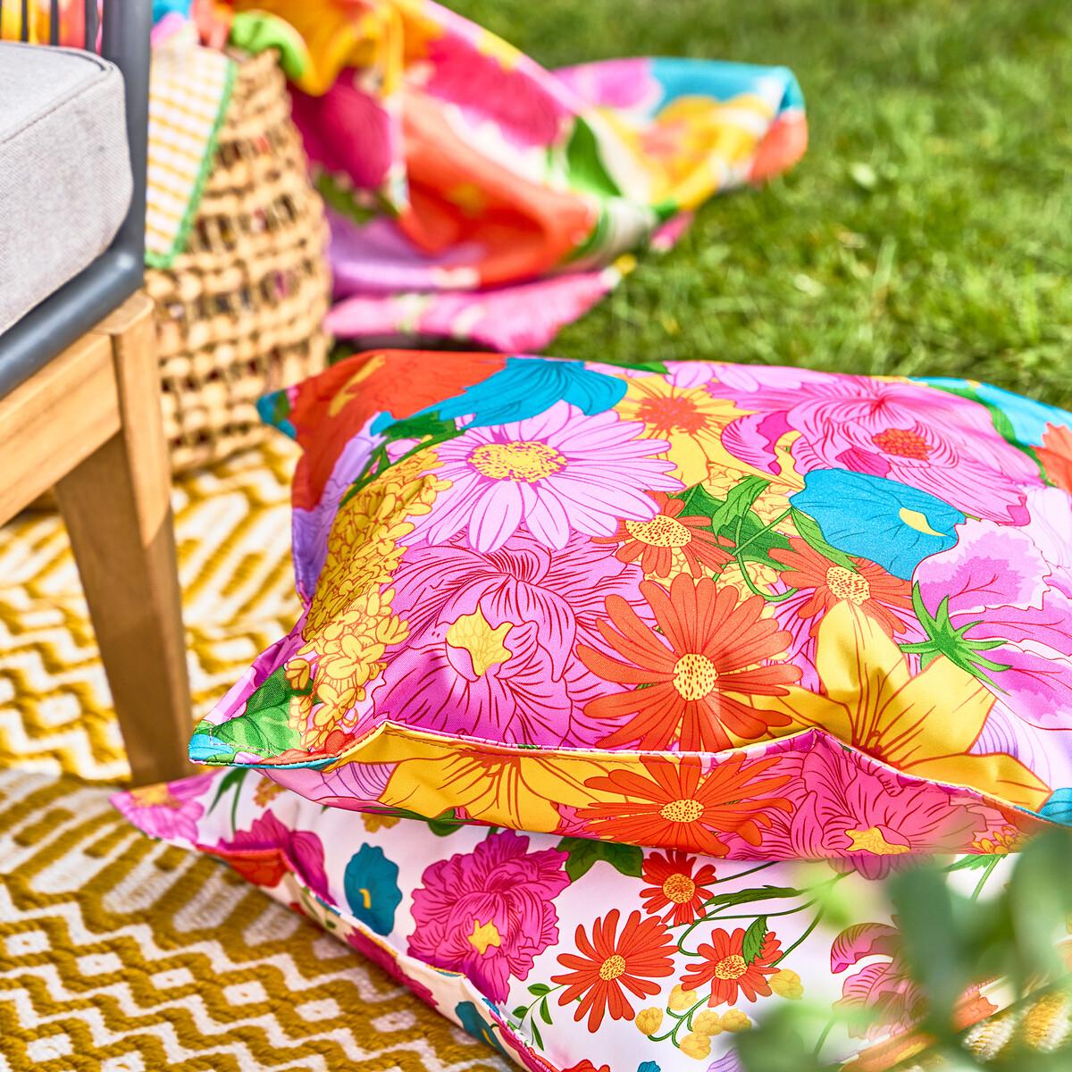La Fleur Bloom Outdoor Cushion – image 2