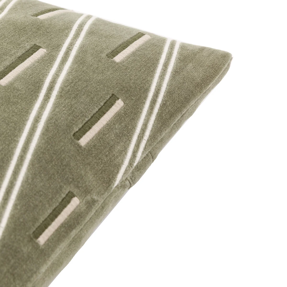 Celeste Velvet Cushion – image 4
