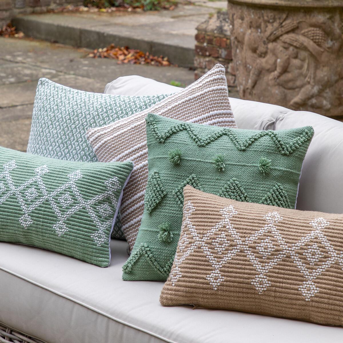 Indoor/Outdoor Geometric Pattern Filled Cushion – image 2