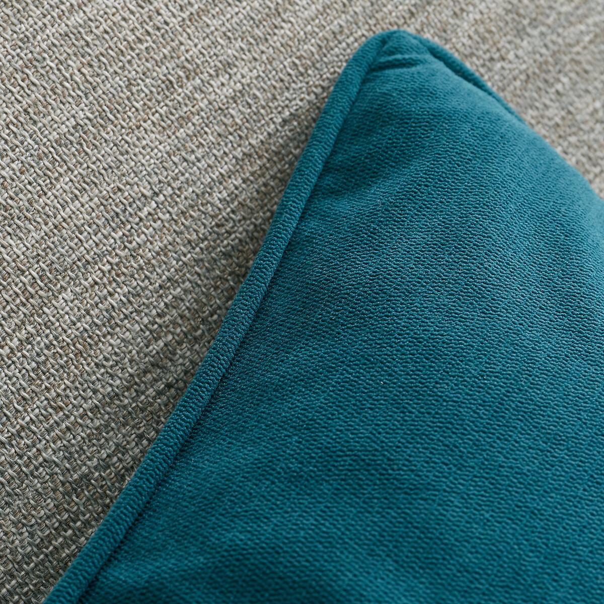 Wilson Velvet Filled Cushion – image 2
