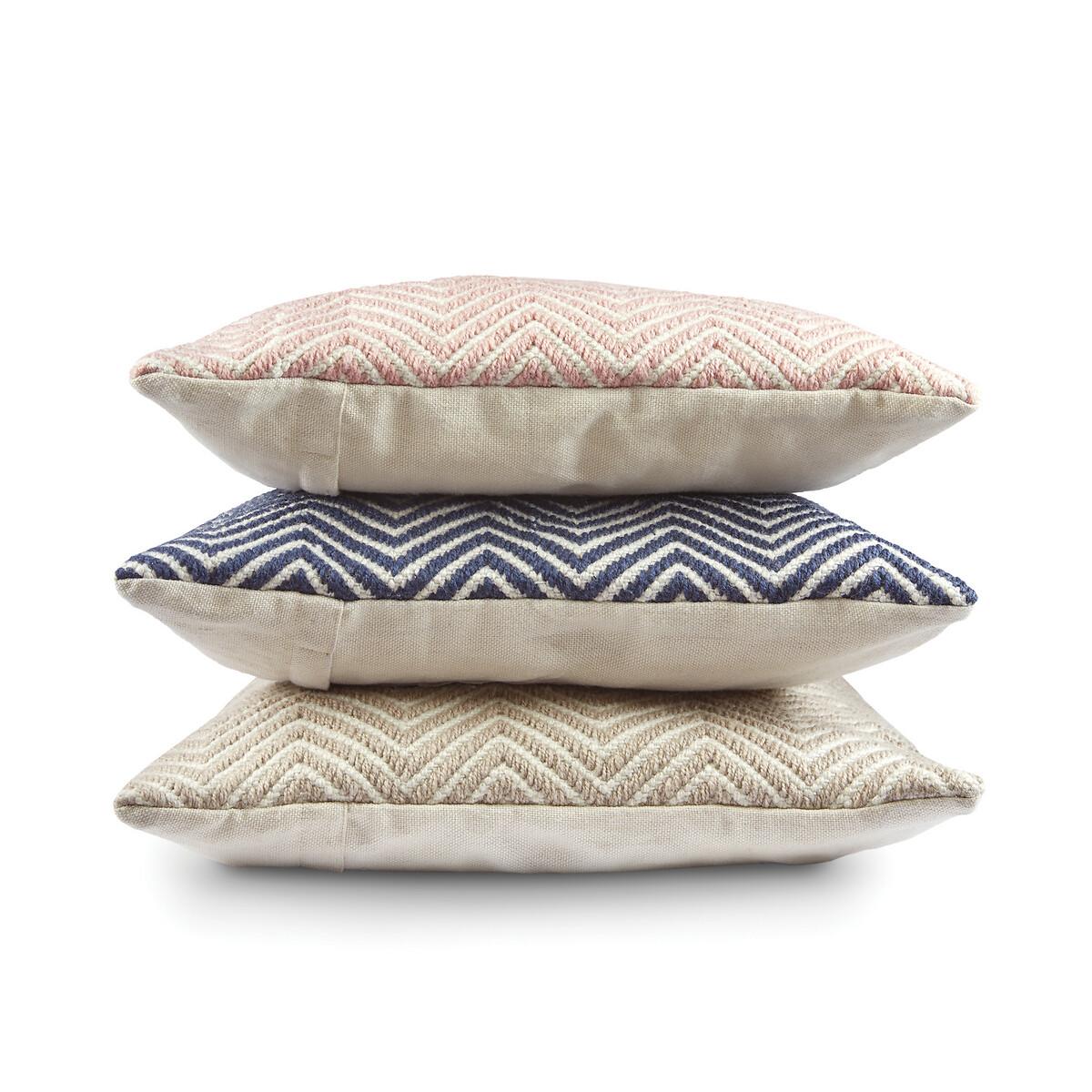 Outdoor/Indoor Chevron Woven Cushion - 100% Recycled 45x45cm – image 2