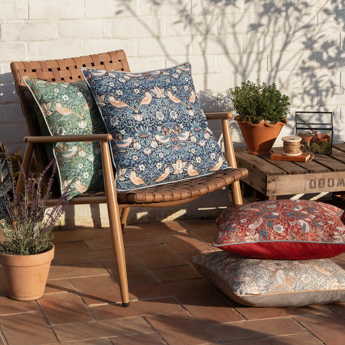 Strawberry Thief Piped Indoor/Outdoor Cushion – image 6