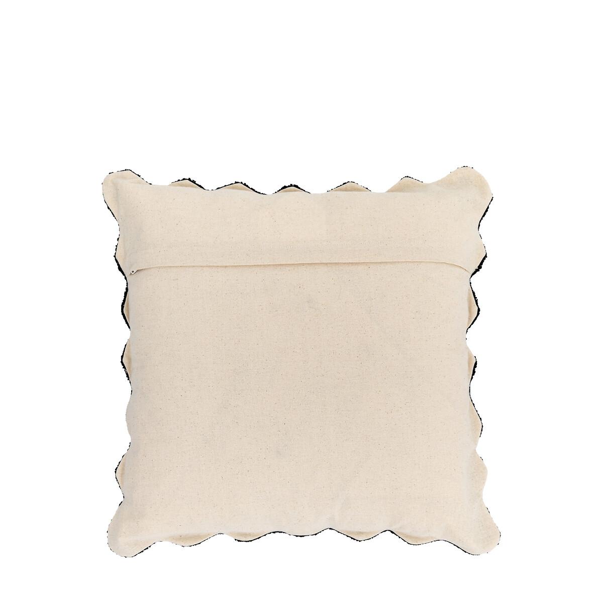 Scalloped Edge Embroidered Cushion – image 4