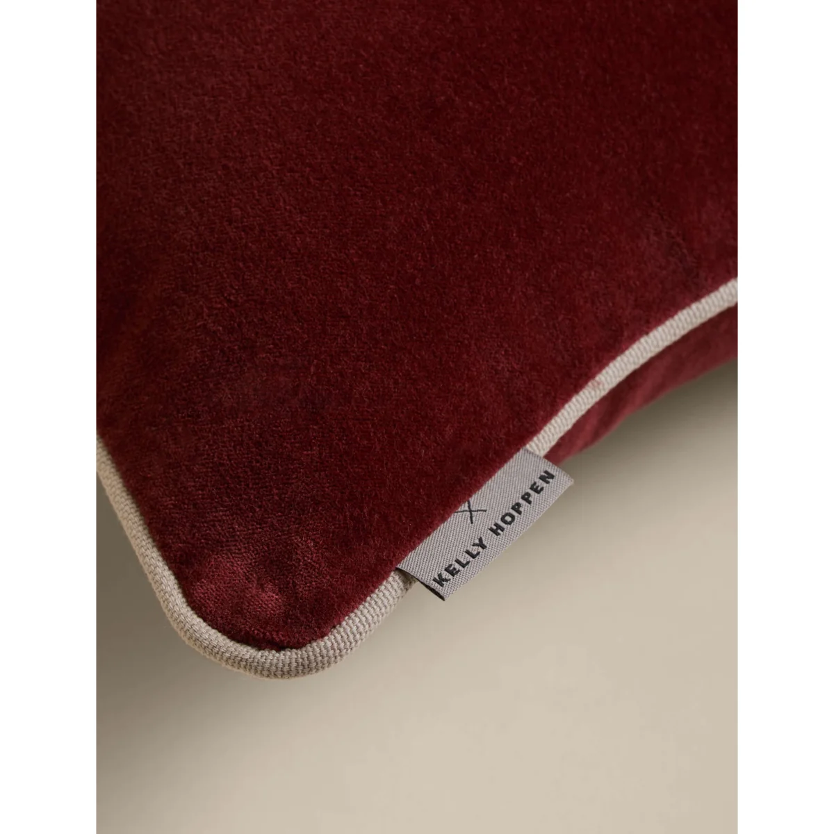 M&S X Kelly Hoppen Pure Cotton Piped Bolster Cushion Red Mix – image 4