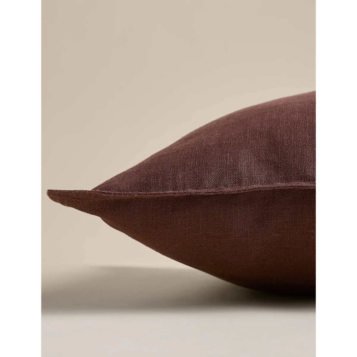 M&S Pure Linen Flange Trim Cushion Chocolate – image 2