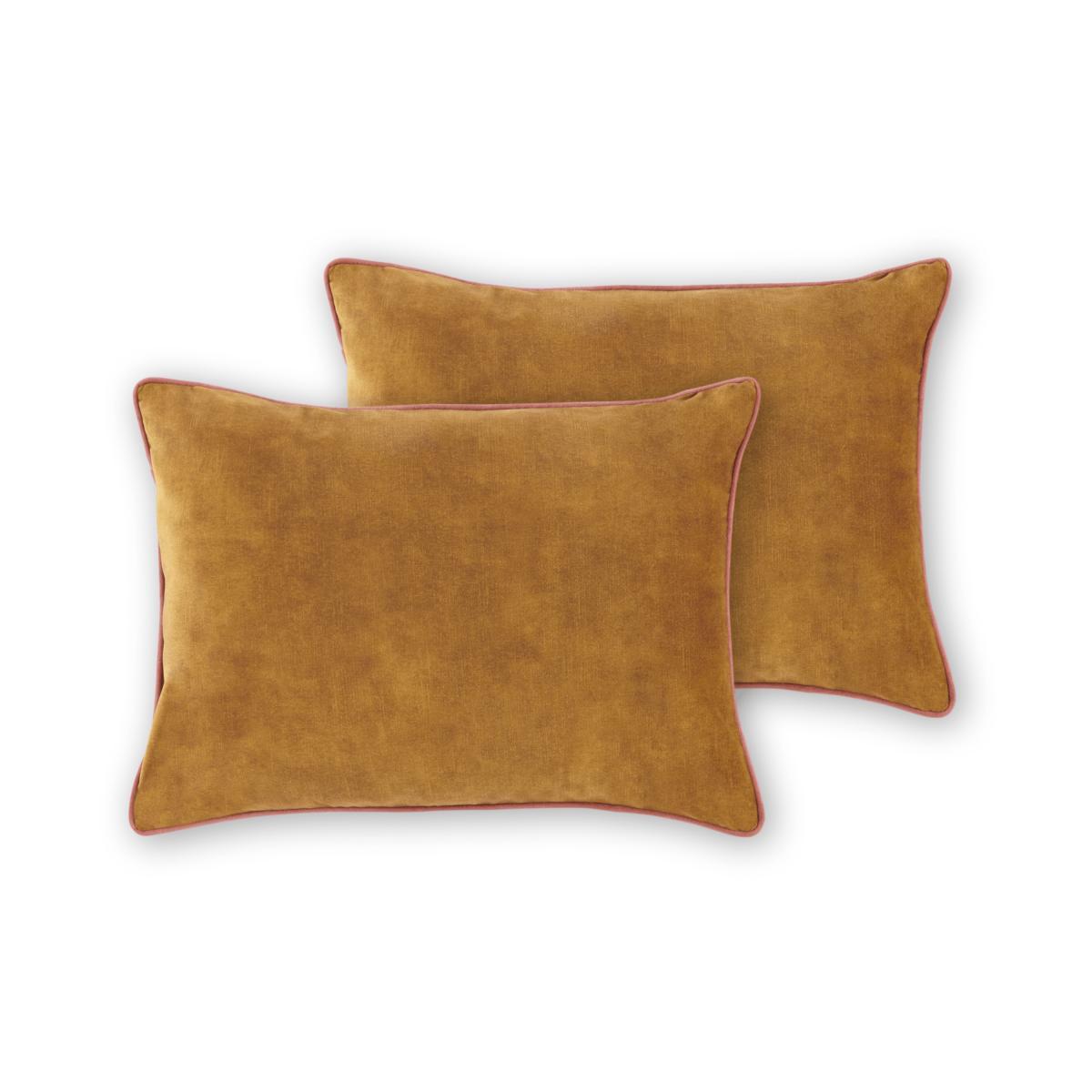 Castele Set of 2 Luxury Cushions, 35 x 50cm, Gold with Blush Pink Piping – image 2