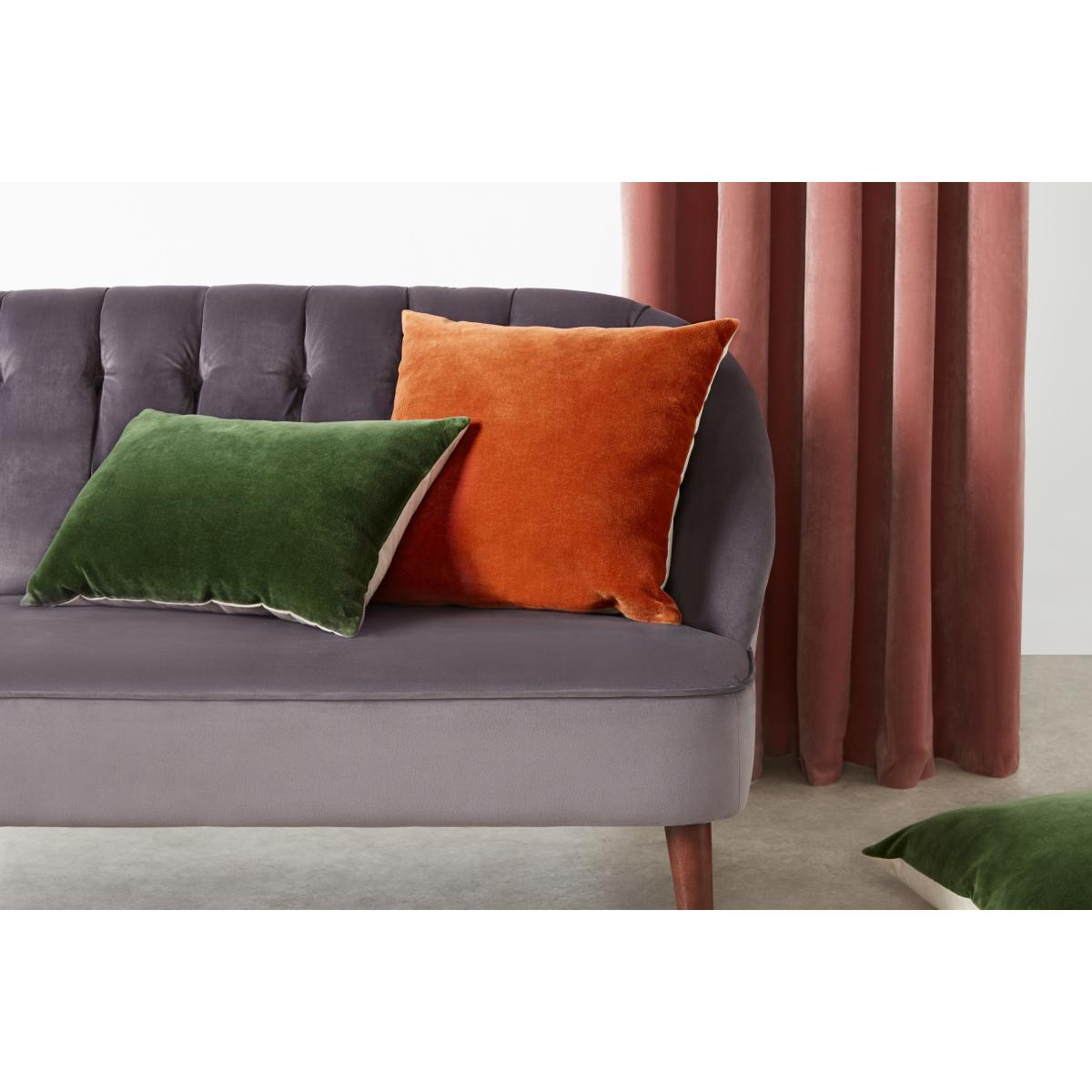 Lorna Set of 2 Velvet Cushions, 35 x 50cm, Leaf Green – image 3