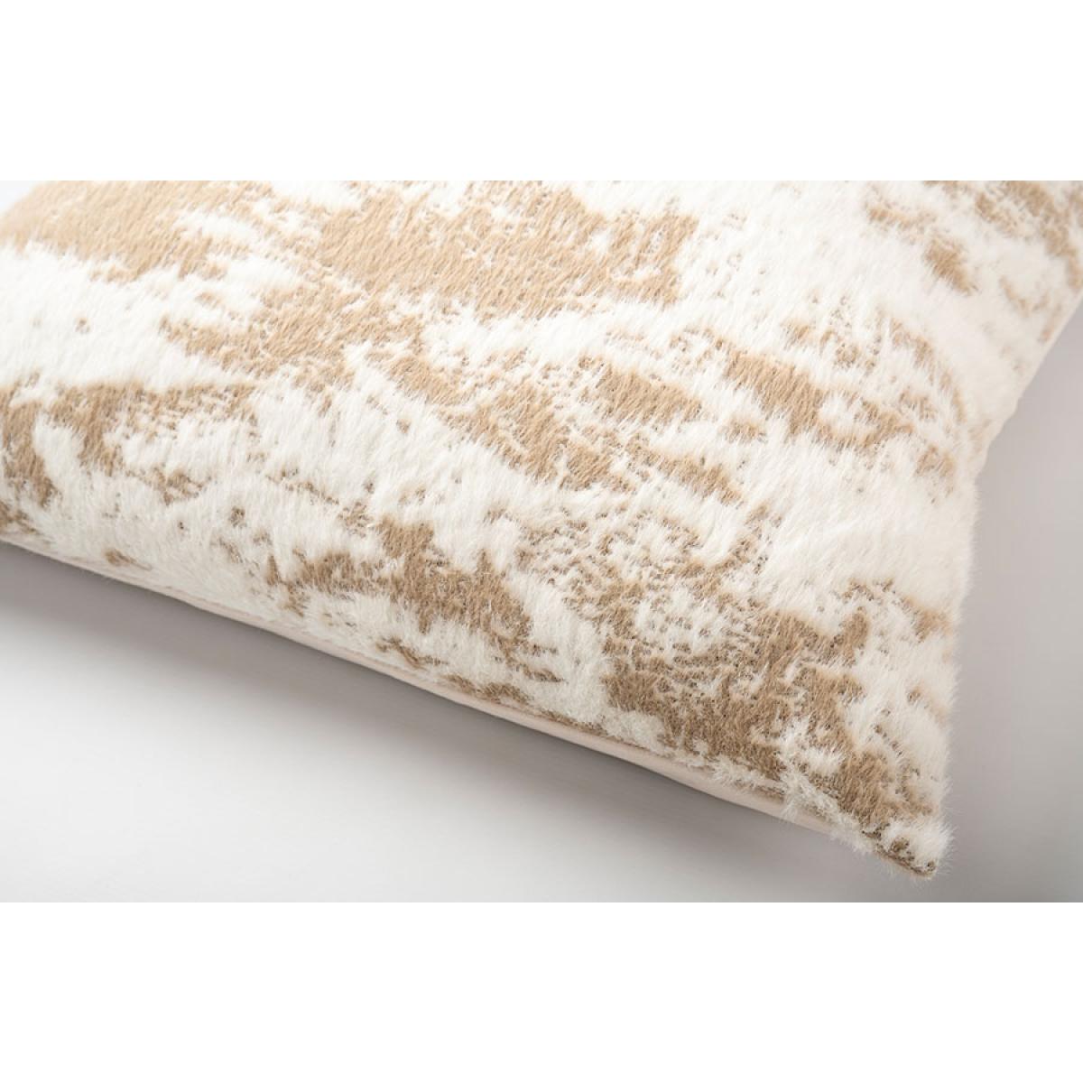 Plush Fleece Large Square Cushion – image 4