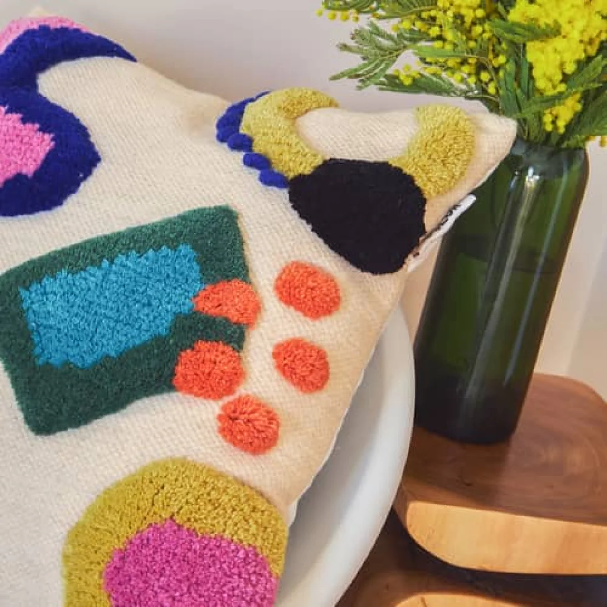 Fiesta Cushion textile multicoloured / 45 x 45 cm - Handwoven recycled wool - COLORTHERAPIS – image 2