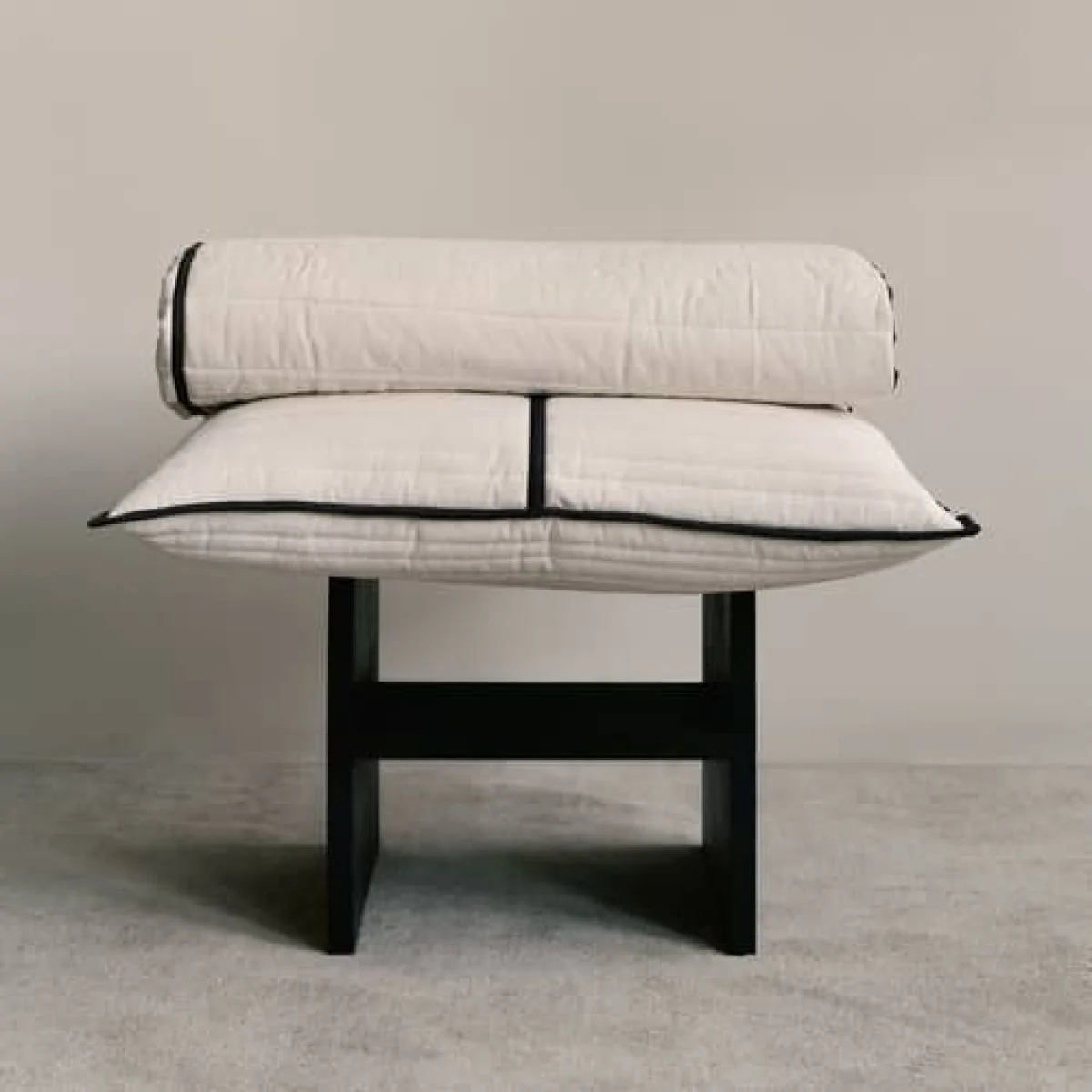 Vari Cushion textile white / 60 x 80 cm - Quilted - Ferm Living – image 4