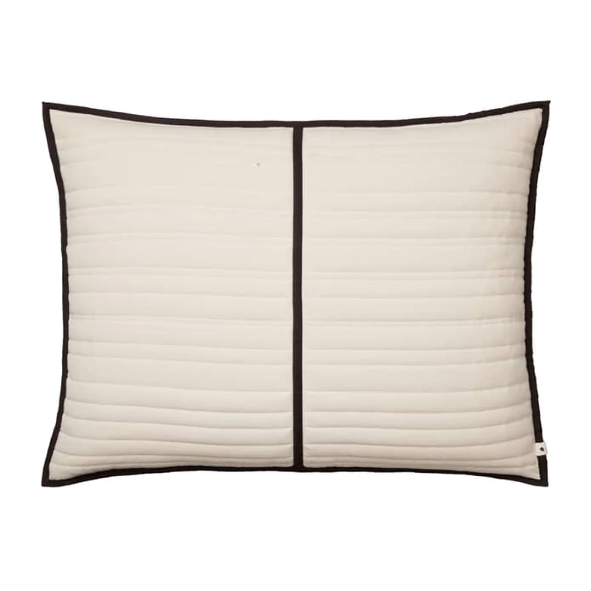 Vari Cushion textile white / 60 x 80 cm - Quilted - Ferm Living – image 1