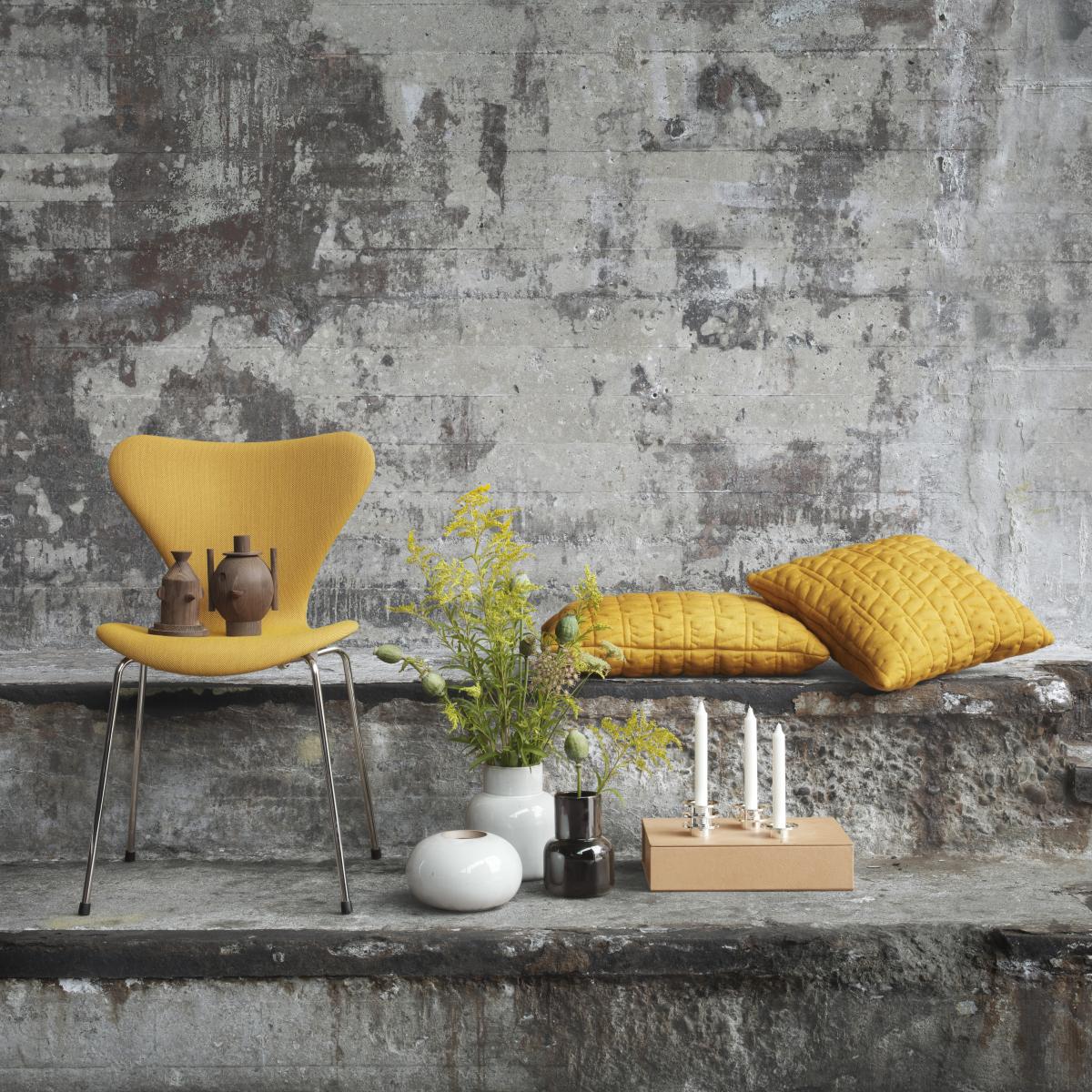 Tassel cushion 56x36 cm Ochre yellow – image 2