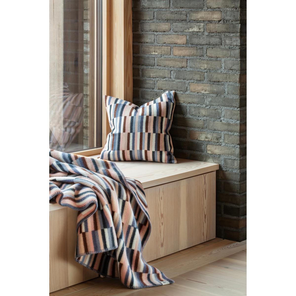 Røros Tweed Ida cushion 50x50 cm Rosa blue – image 2