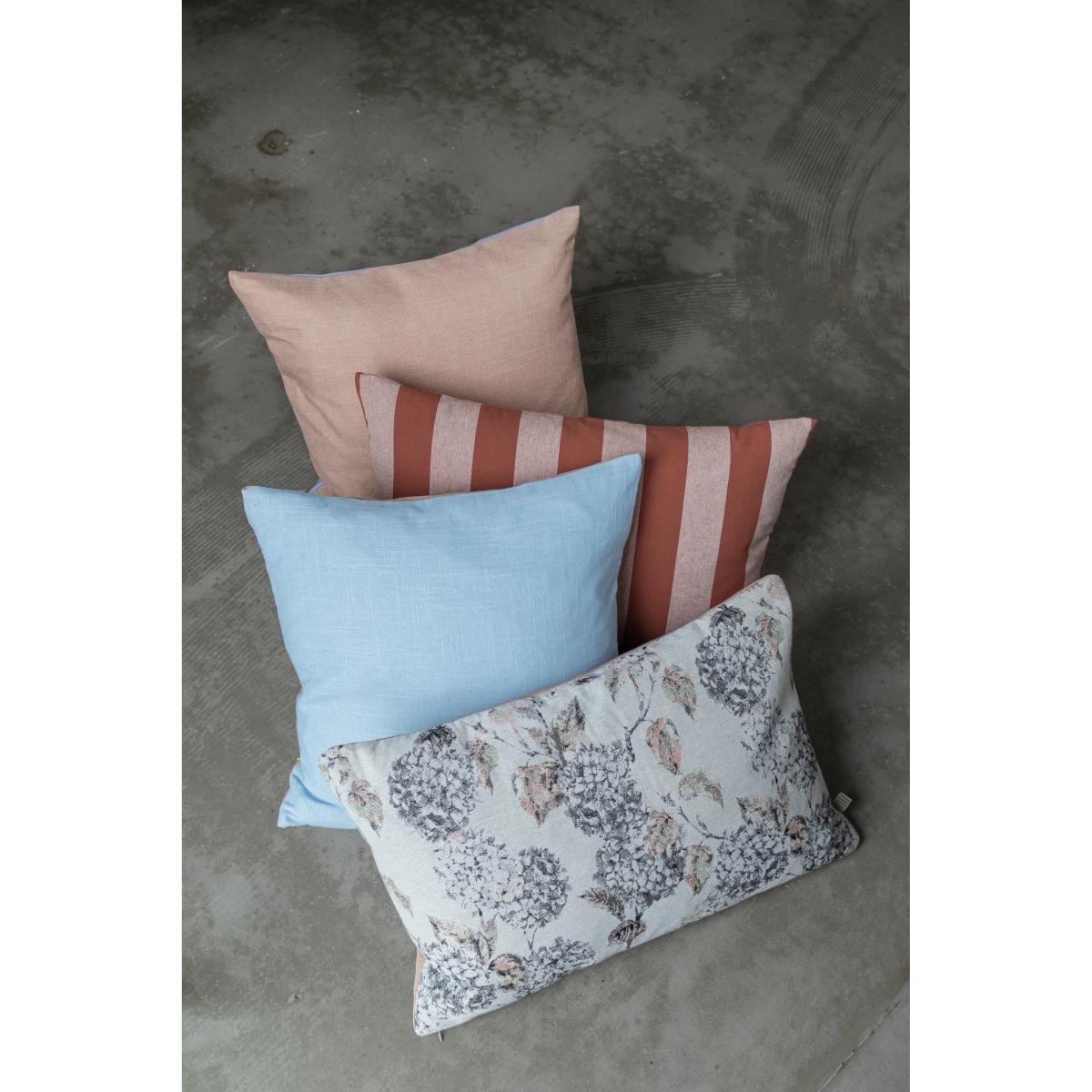 Mette Ditmer Hydrangea cushion 40x60 cm Off-white-peach – image 4