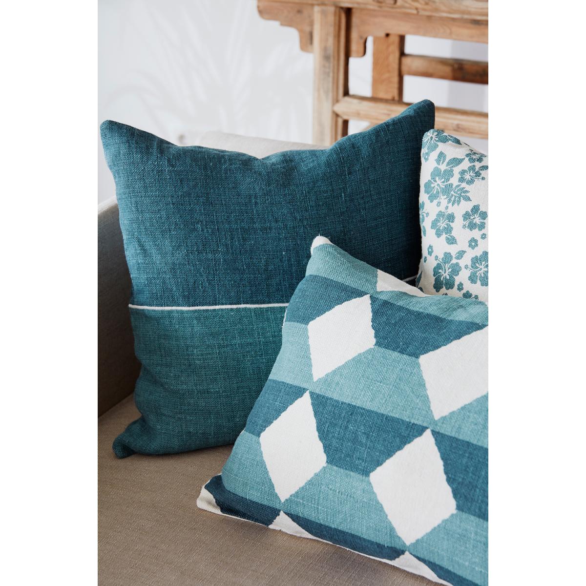 Sona pillowcase 60x40 cm Heaven blue-palace blue – image 3