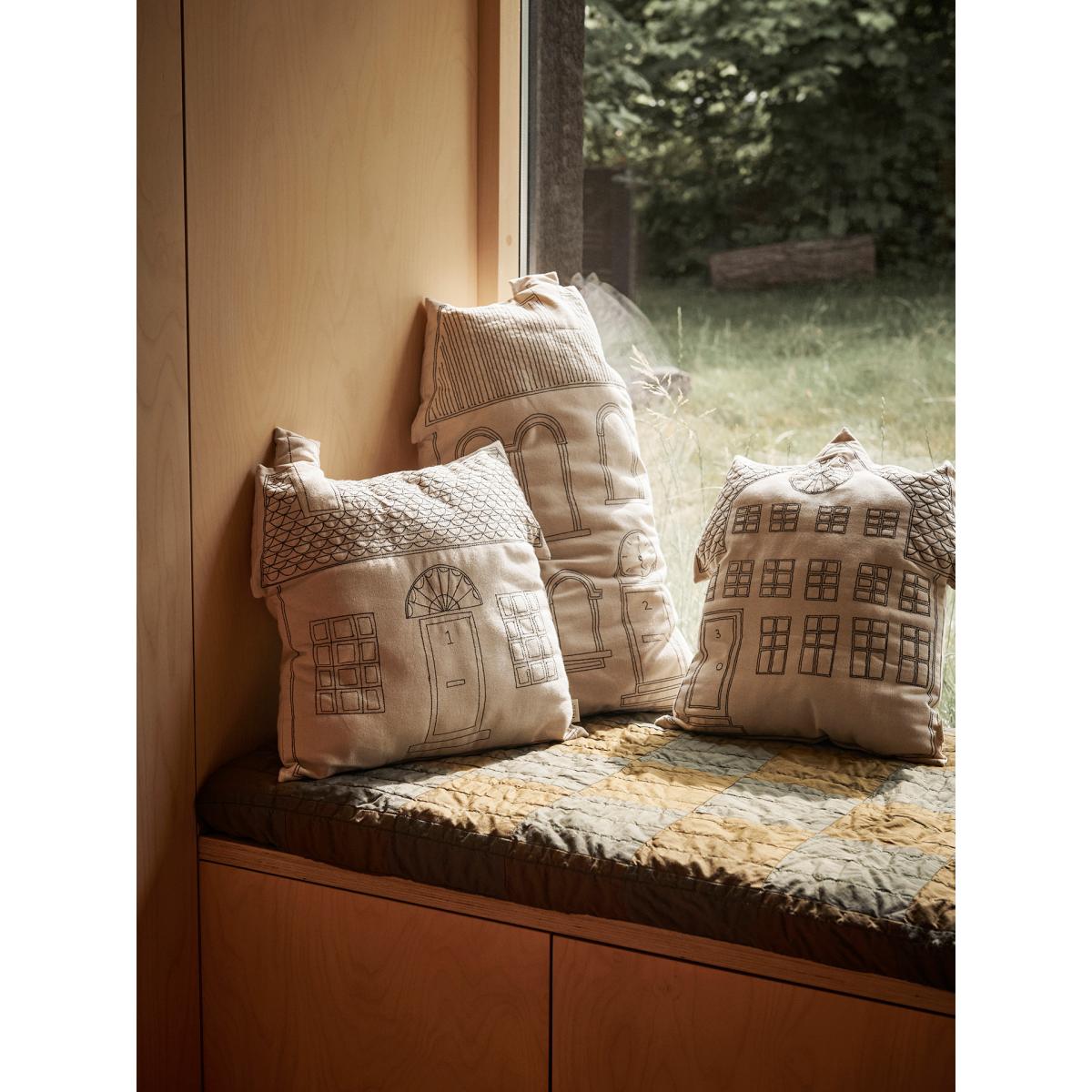 ferm LIVING Adobe cushion 45x45 cm Cottage House – image 2